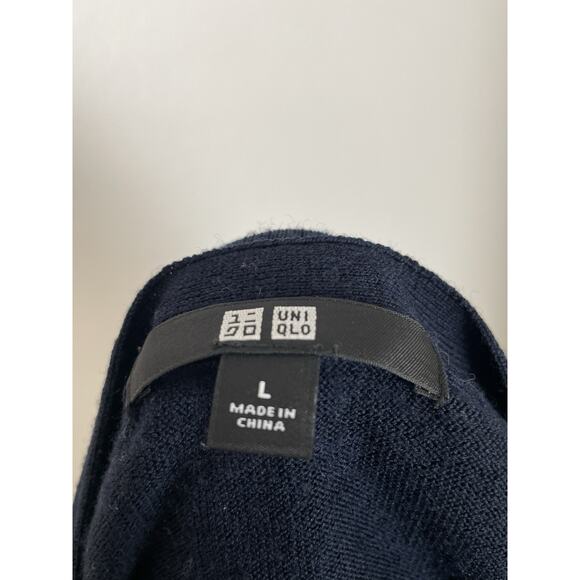 Uniqlo Sweater Cardigan V Neck Button Front Wool Knit - Picture 7 of 8